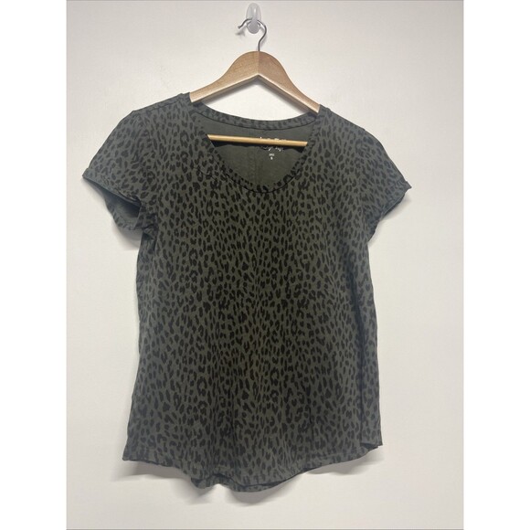 Loft T-Shirt Womens Small Leopard Print Short Sleeve Cotton Green 100% Cotton - Picture 1 of 4